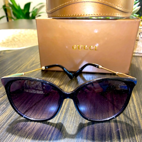 Beautiful authentic Gucci sunglasses
